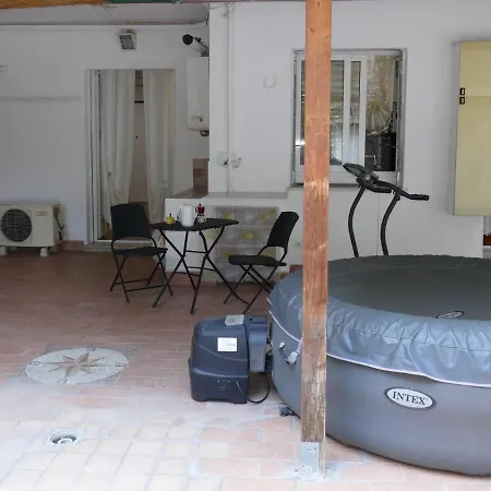 公寓 Locazione Turistica Angela By Interhome *